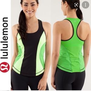 Lululemon tank